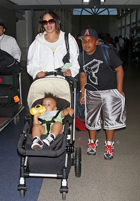 Celeb Weekend Sightings...FAITH...